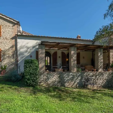 Holiday home Cortile Del Pozzo Buonconvento