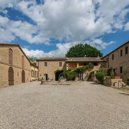 Cortile Del Pozzo *